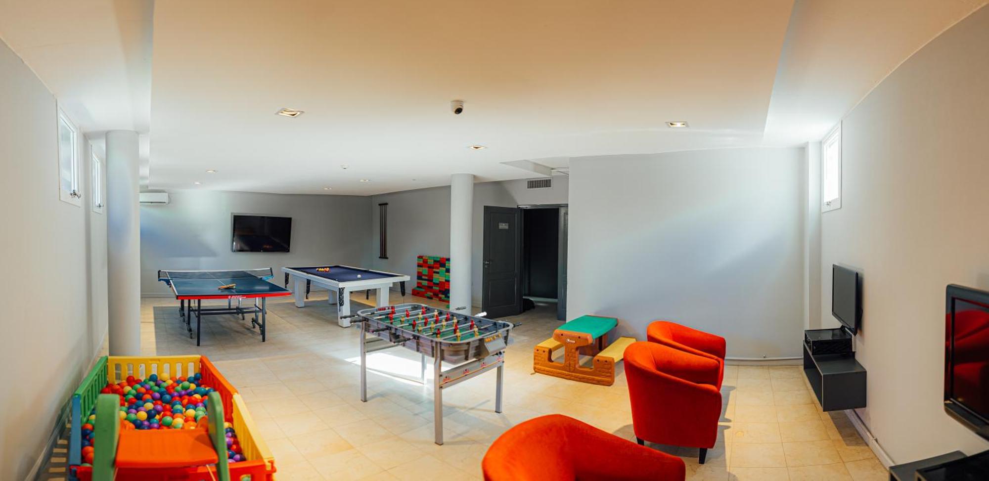 Destinar Aparthotel
